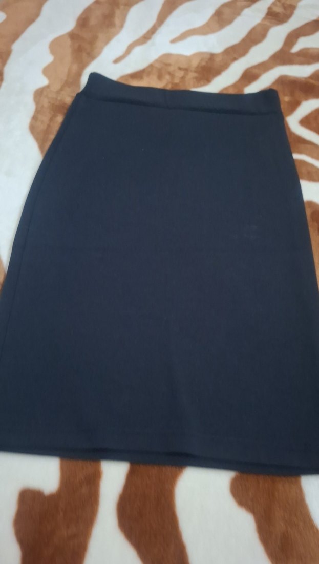 Düz Siyah Midi Kalem Etek - Görsel 3