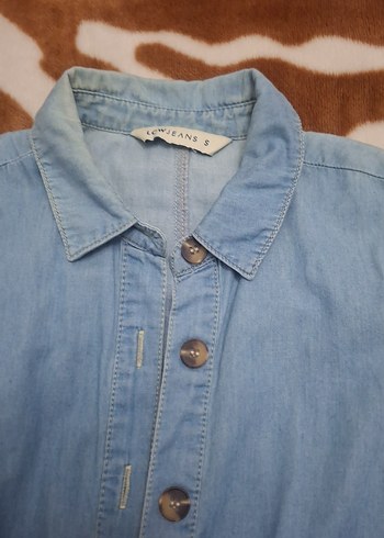 Düğmeli Kolsuz Mavi Uzun Denim Elbise - Görsel 4