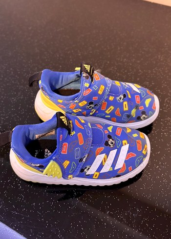 26 Beden Adidas Erkek Çocuk Renkli Mickey Detaylı Spor Ayakkabı