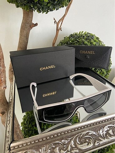 Chanel gözlük