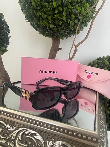  Beden siyah Renk Miu miu gözlük