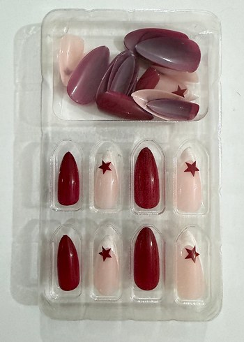 Kırmızı Yıldızlı Takma Tırnak - Görsel 2