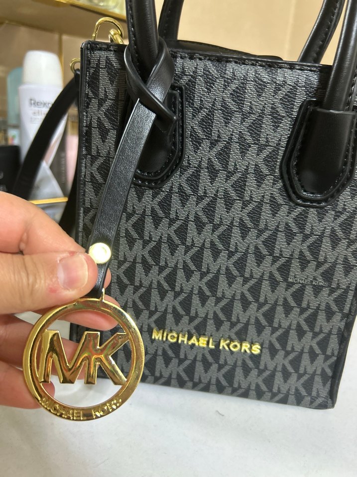 Michael Kors Mini Monogram Çanta — görsel 2/7