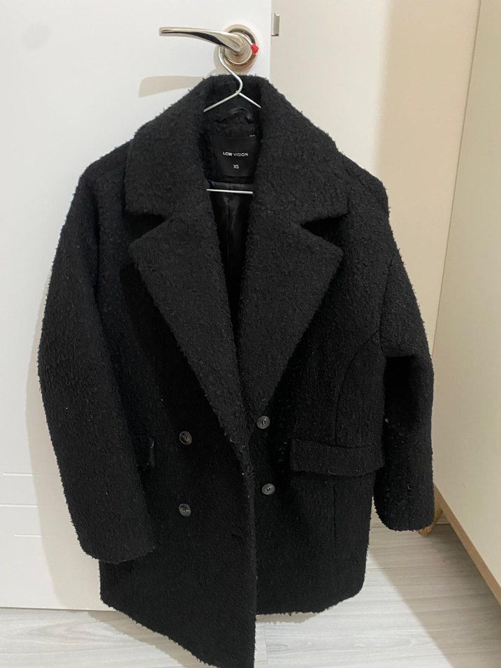 Kadın Siyah Kaban - Görsel 3