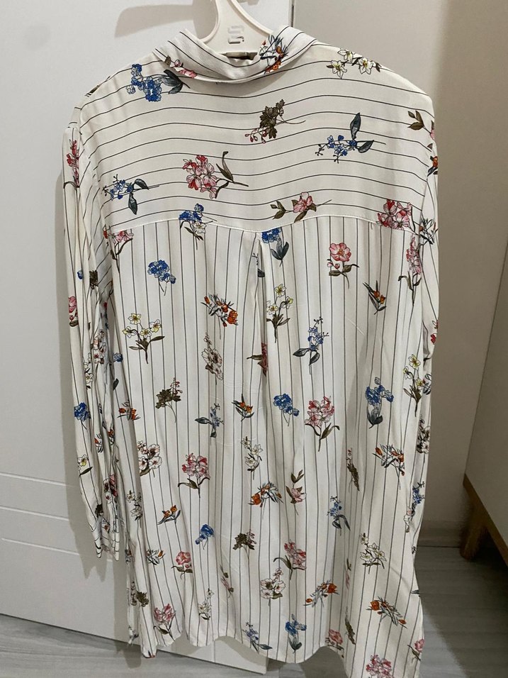 Çiçek Desenli Pamuklu Gömlek - Görsel 2