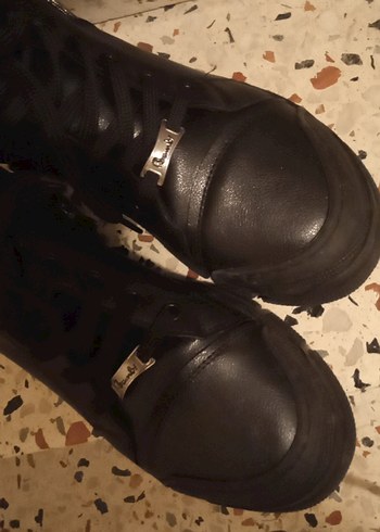 Siyah Platform Topuklu Sokak Stili Kadın Botları - Görsel 4