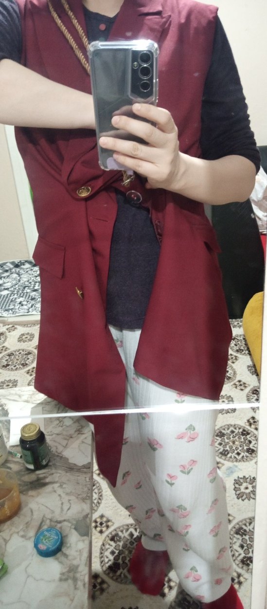 Bordo Düğmeli kolsuz yelek - Görsel 5