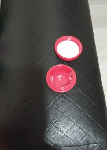Pembe Renkli Allık, kiraz şeklinde kremlik