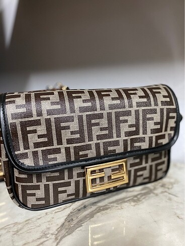 Fendi çanta