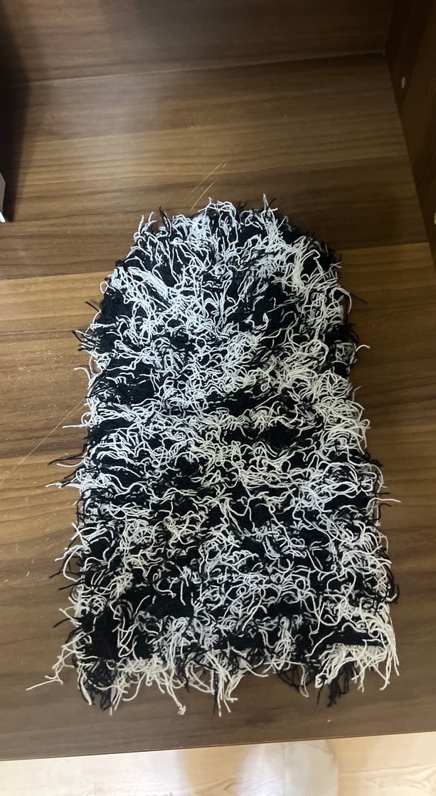 Siyah Drip Maske - Görsel 3