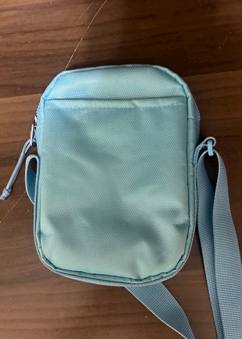 Nike Mavi Spor Çantası Fermuarlı - Görsel 3