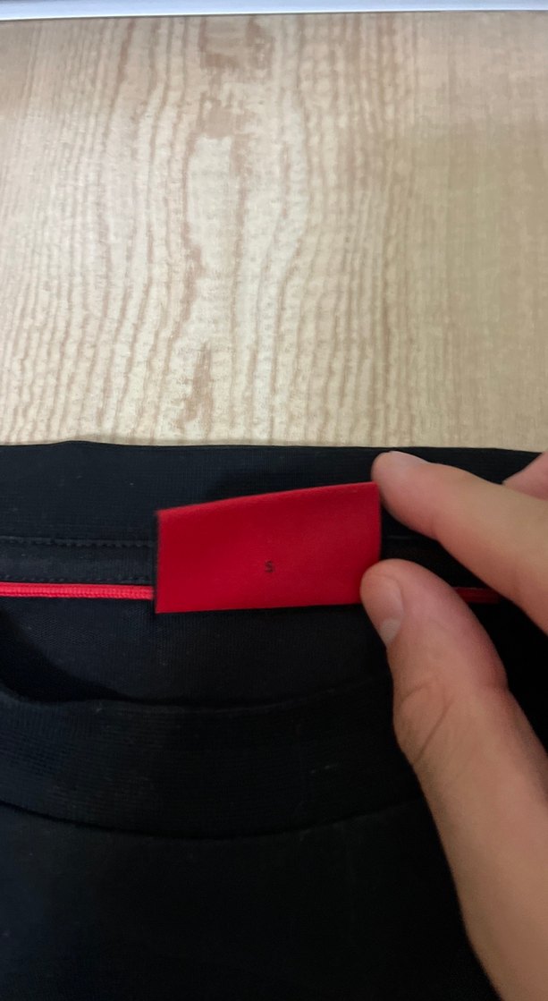 Siyah HUGO Baskılı Erkek Tişört Orijinal S beden - Görsel 5