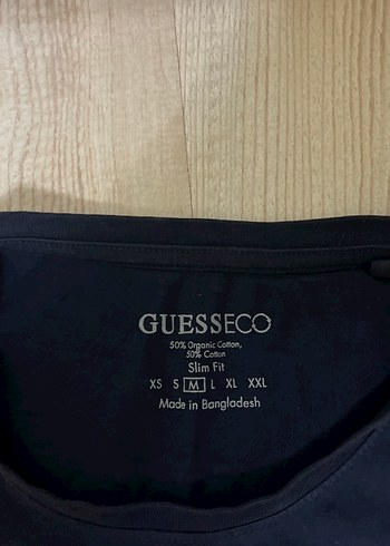 Guess Siyah Baskılı Unisex Tişört Orijinal M beden - Görsel 2