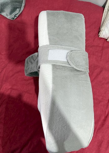 Gri ve Beyaz ilk yatağım - Görsel 3