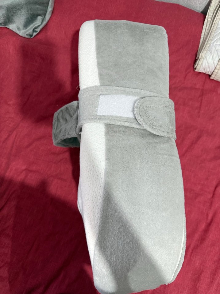 Gri ve Beyaz ilk yatağım - Görsel 3