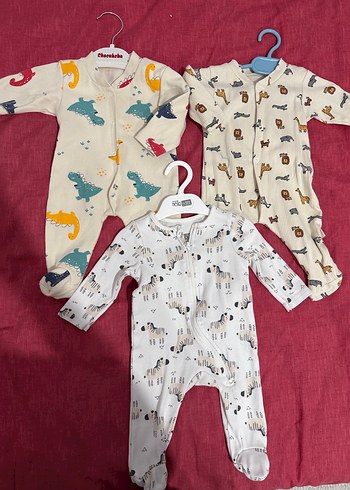 Renkli Baskılı Uzun Kollu Bebek Tulumları - Görsel 5