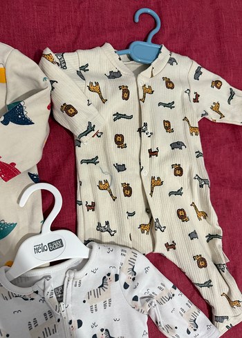 Renkli Baskılı Uzun Kollu Bebek Tulumları - Görsel 4