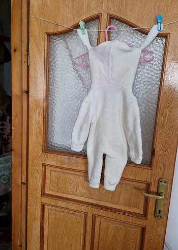 Kapüşonlu Beyaz Örgü Bebek Kıyafeti - Görsel 2