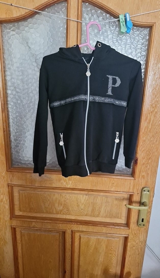 Siyah Kapüşonlu Mini Fermuarlı Çocuk Ceket - Görsel 3