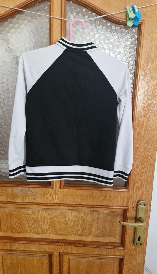 Kız Çocuk Siyah-Beyaz Düğmeli Ceket - Görsel 2