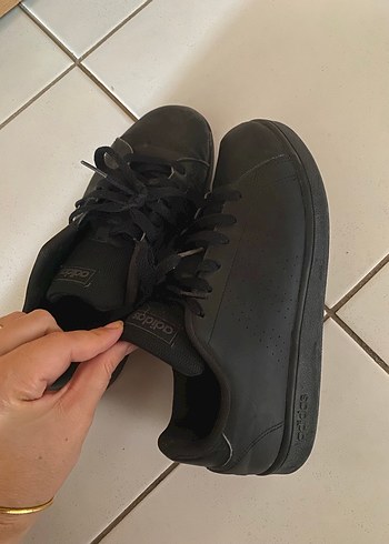Siyah Adidas Kadın Spor Ayakkabı