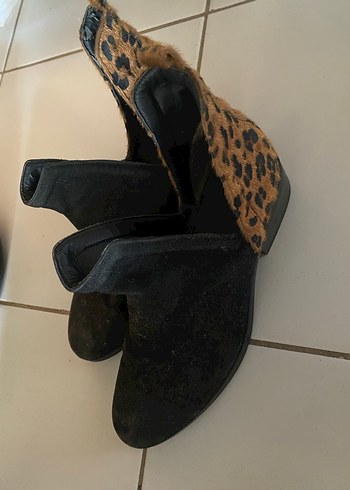 Kürklü Leopar Desenli Kahverengi Süet Dolgu Topuk Bot