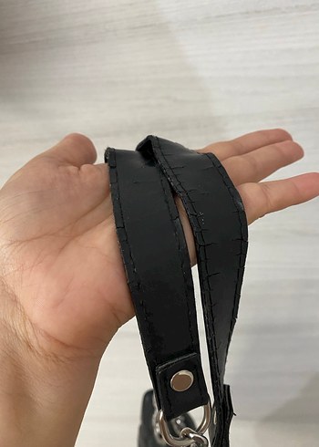 Zincir Detaylı Siyah Deri Kadın Çanta - Görsel 3