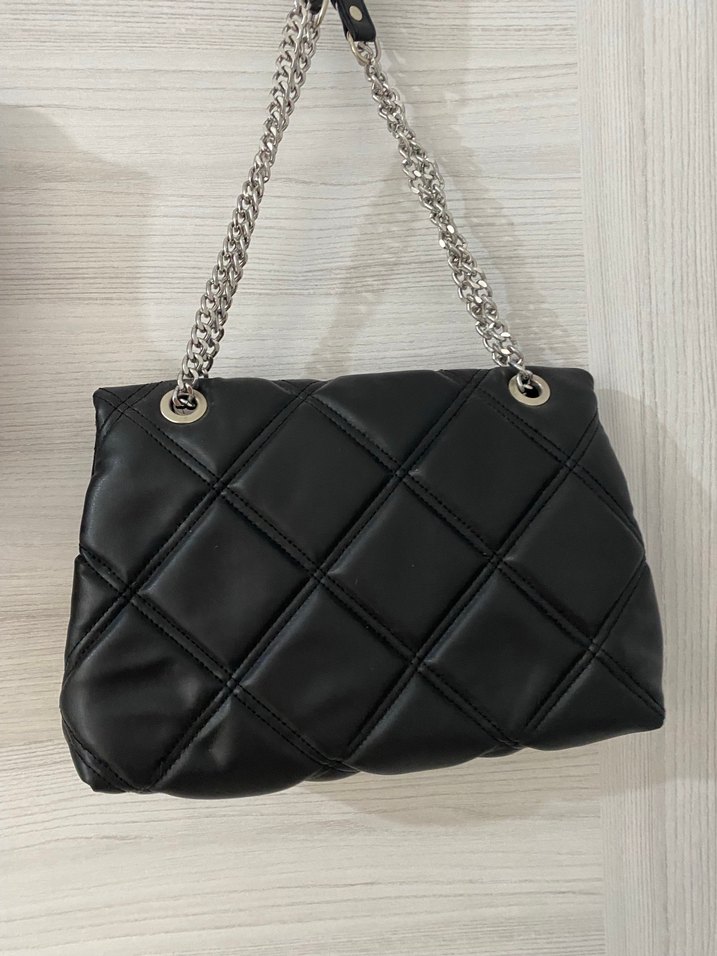 Zincir Detaylı Siyah Deri Kadın Çanta - Görsel 2