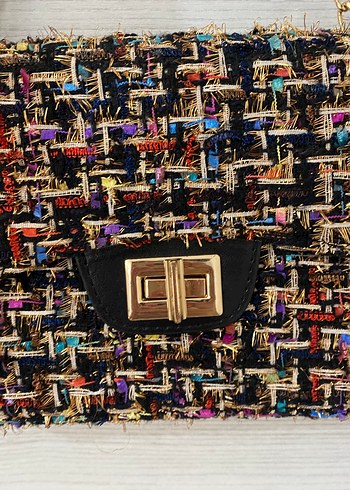 Zincir Detaylı Çok Renkli Kadın Çantası - Görsel 2