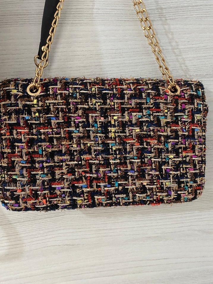 Zincir Detaylı Çok Renkli Kadın Çantası - Görsel 3