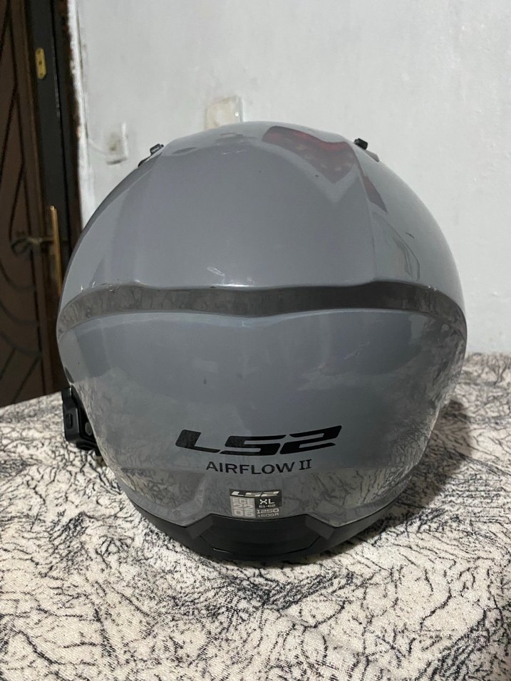 Gri LS2 Motosiklet Kaskı - Görsel 4