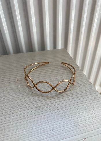 American Vintage Parlak Altın Minimalist Kadın Kol Bileklik
