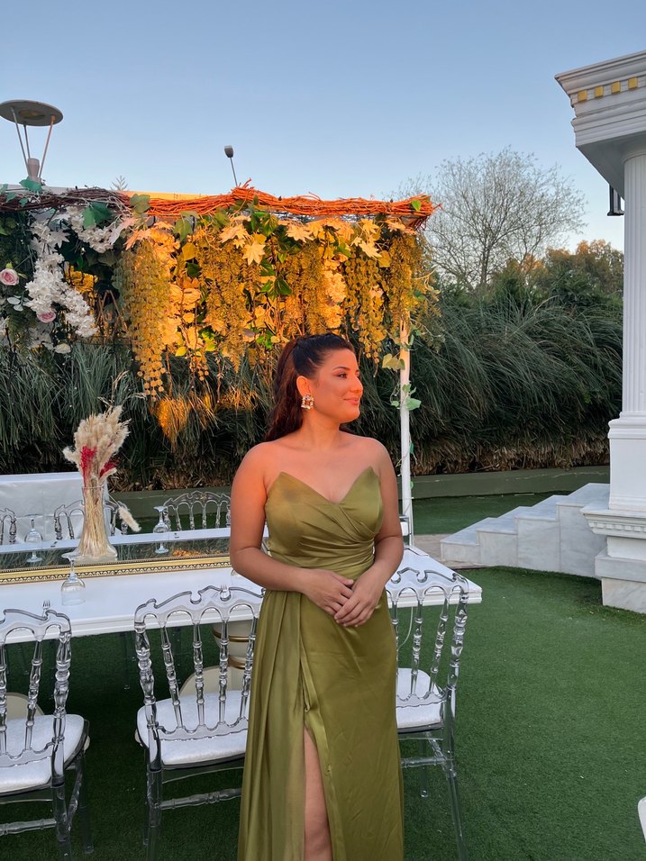 Parlak Haki Drapeli Uzun Straplez Abiye - Görsel 2