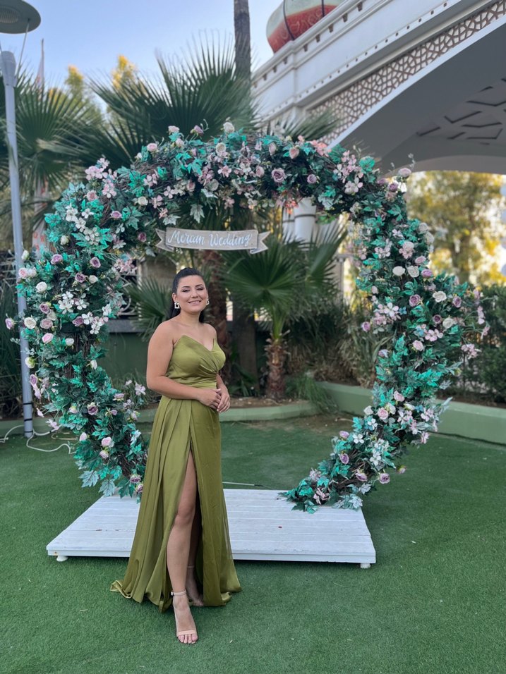 Parlak Haki Drapeli Uzun Straplez Abiye - Görsel 3