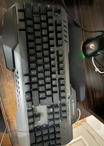 RAMPAGE Çok Renkli Işıklı Mekanik Klavye - Görsel 2