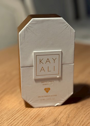 KayAli Invite Only Amber 23 Kadın Parfümü - Görsel 4