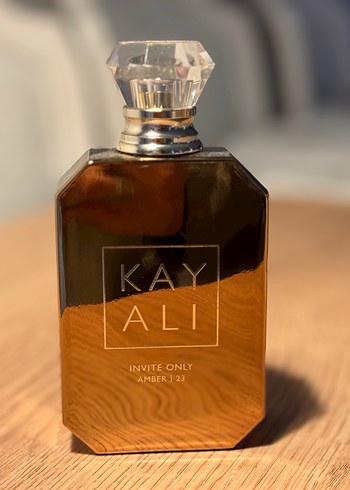 KayAli Invite Only Amber 23 Kadın Parfümü - Görsel 2