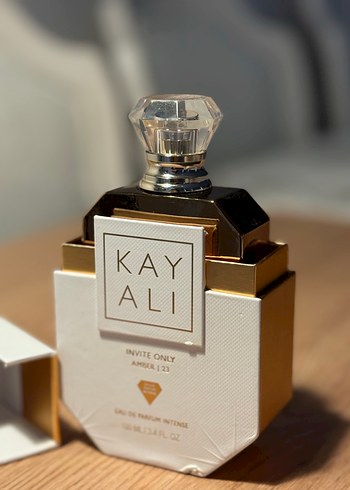 KayAli Invite Only Amber 23 Kadın Parfümü - Görsel 3