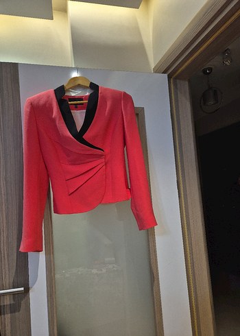 Kısa Kesim Nar çiçeği Kadın Blazer Ceket