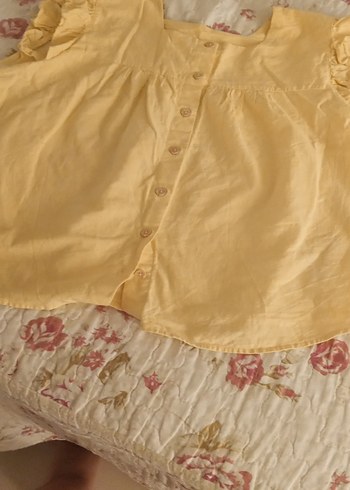 Kız Çocuk Sarı Keten Düğmeli Bluz - Görsel 4