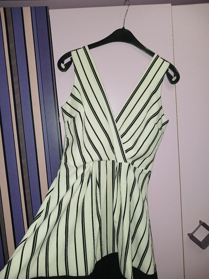 Zebra Desenli V Yaka elbise xl uyumlu - Görsel 3