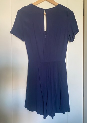 Zara Kadın Lacivert V Yakalı Kemerli Şort Tulum