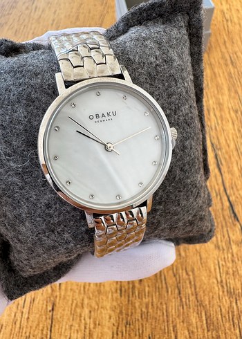 Skagen OBAKU DENMARK TAŞLI GRİ KADIN SAATİ