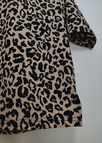 Leopar Desenli Kısa Kollu Kadın tişört - Görsel 2