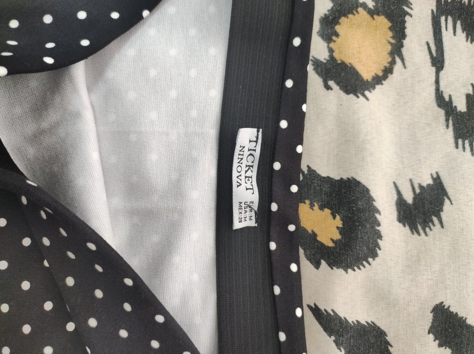 Puantiye Desenli Siyah kalem midi etek - Görsel 3