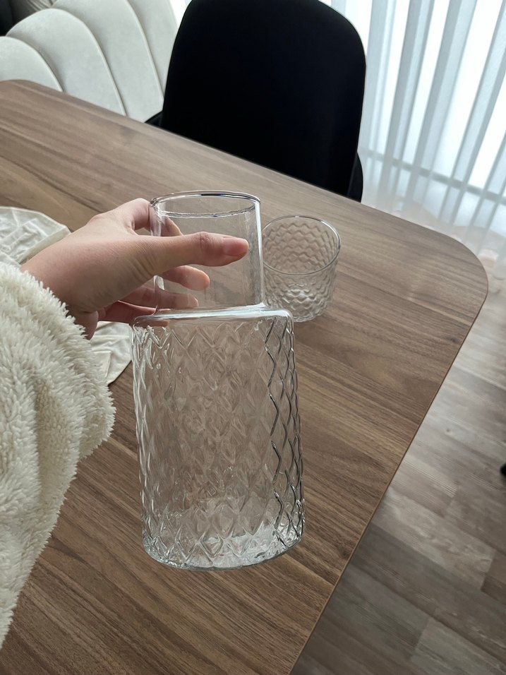 Cam başucu sürahisi - Görsel 3