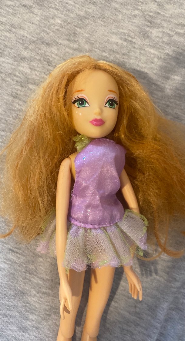 Winx flora barbie - Görsel 3