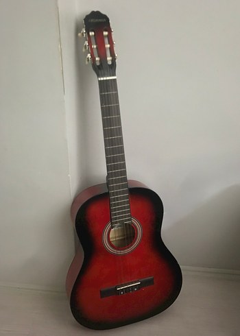 Koyu Kırmızı Klasik Gitar