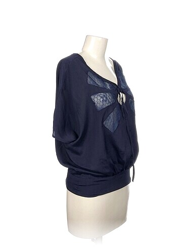 Twist Twist Bluz %70 İndirimli.
