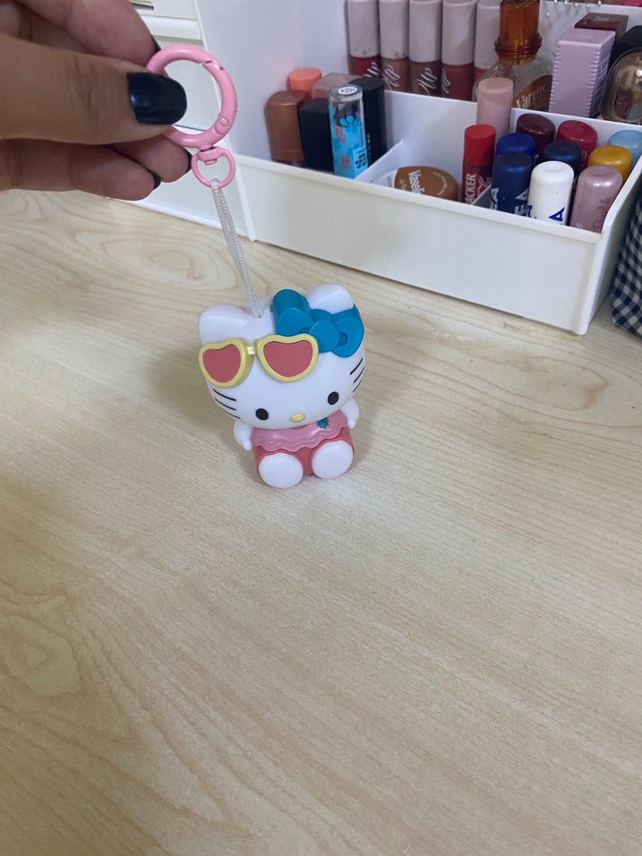 Renkli Pembe Hello Kitty Figürü - Görsel 2